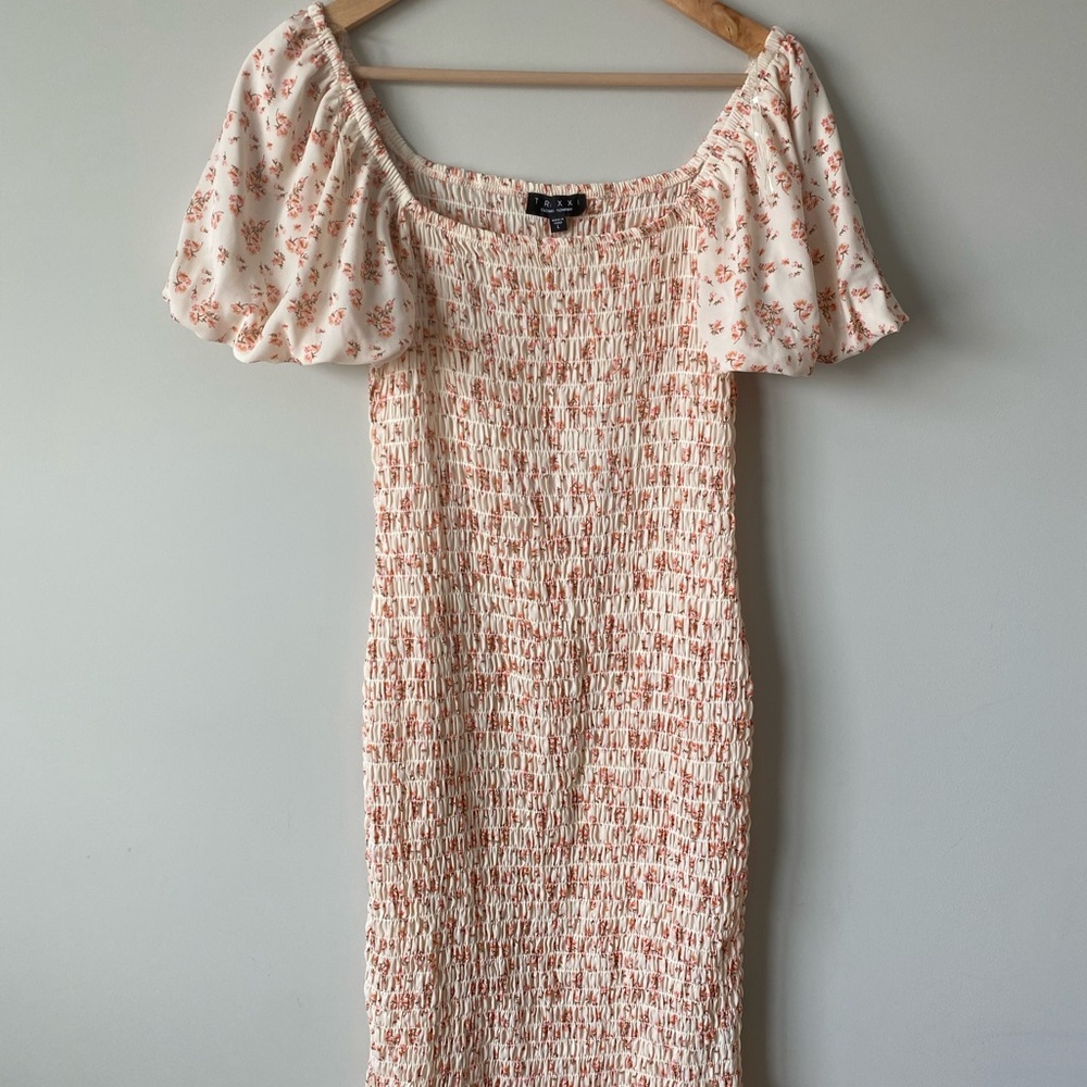 TRIXXI smoked floral dress - Picture 3 of 9